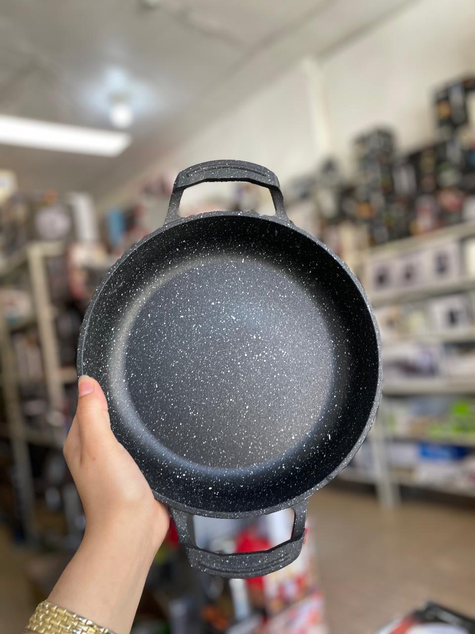 DOSTHOFF 22cm مقلاية مسكتين