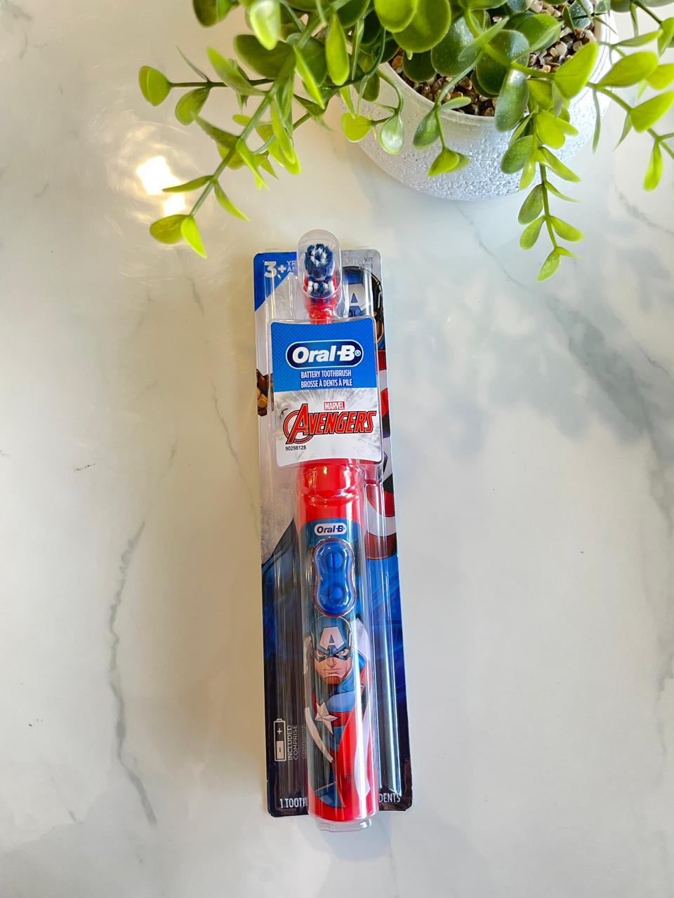 oral-b avengers فرشاة اسنان