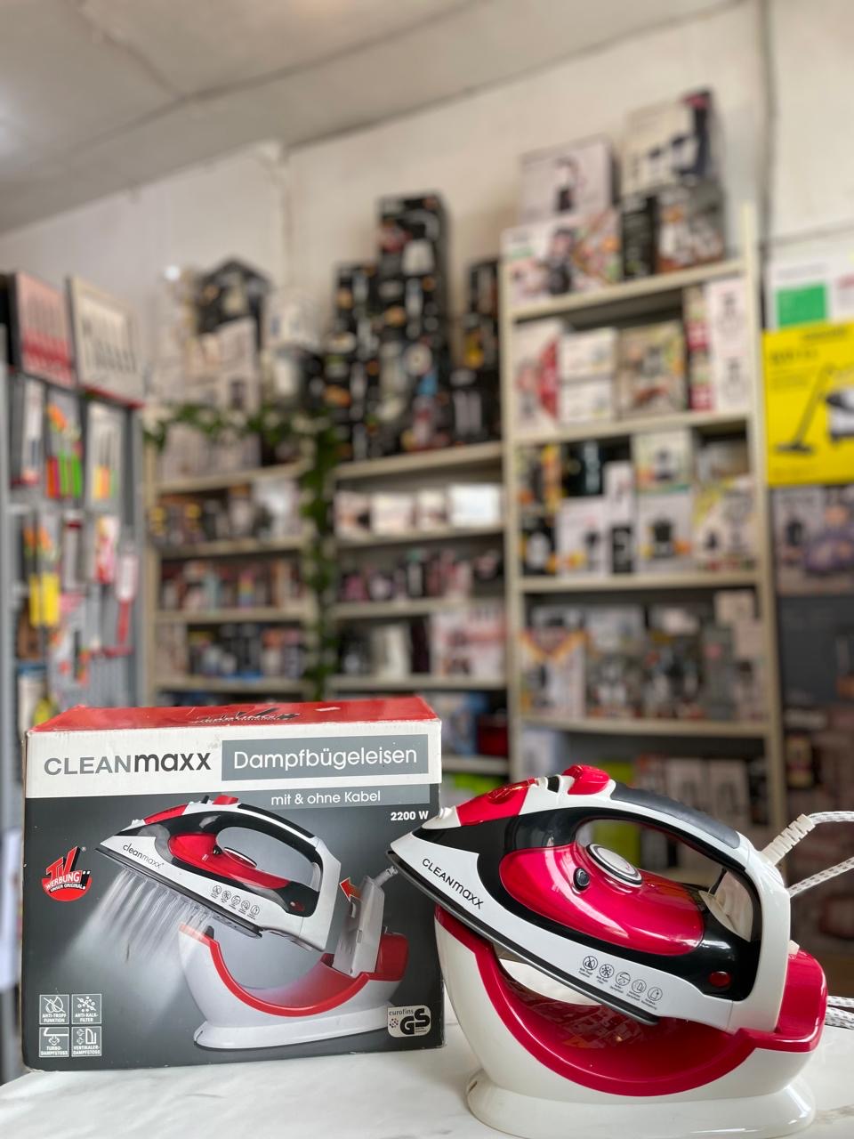 cleanmaxx مكواية حمرا مع قاعدة
